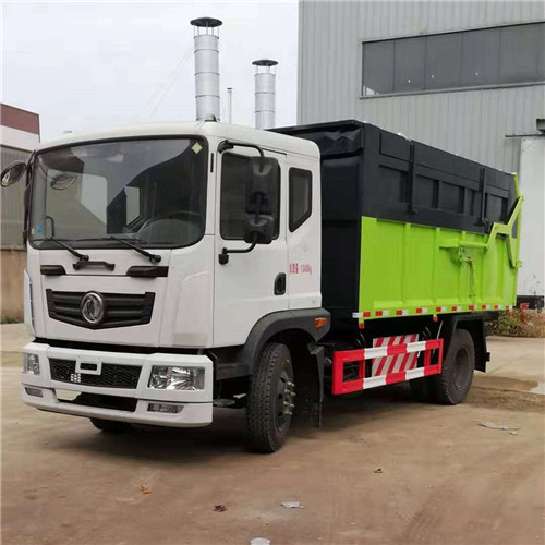 東風天然氣壓縮對接式垃圾車，是綠色環(huán)保首要車型 