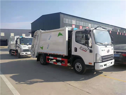 國(guó)五解放虎VN壓縮式垃圾車(chē) (3).jpg