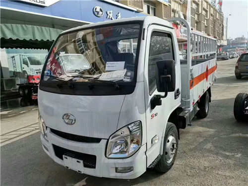特大好消息 上汽躍進(jìn)國六氣瓶運(yùn)輸車北京環(huán)保已下發(fā)，可在北京上牌，暢行無阻！ (3).jpg