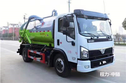 國(guó)六東風(fēng)多利卡8方吸污車(chē) (1).jpg